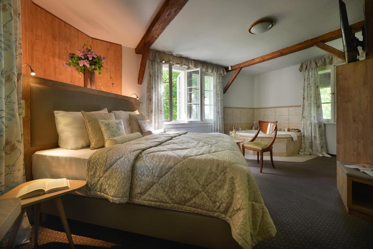 Chateau Loucen Garden Retreat Екстериор снимка