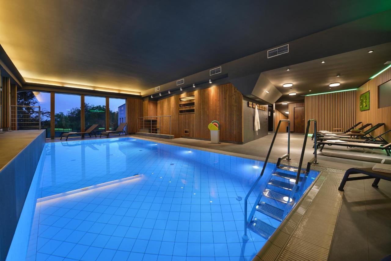 Chateau Loucen Garden Retreat Екстериор снимка