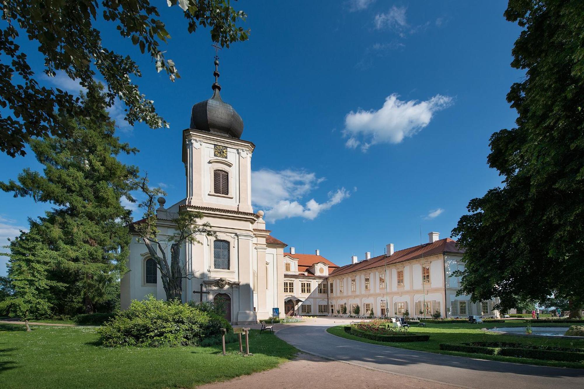 Chateau Loucen Garden Retreat Екстериор снимка