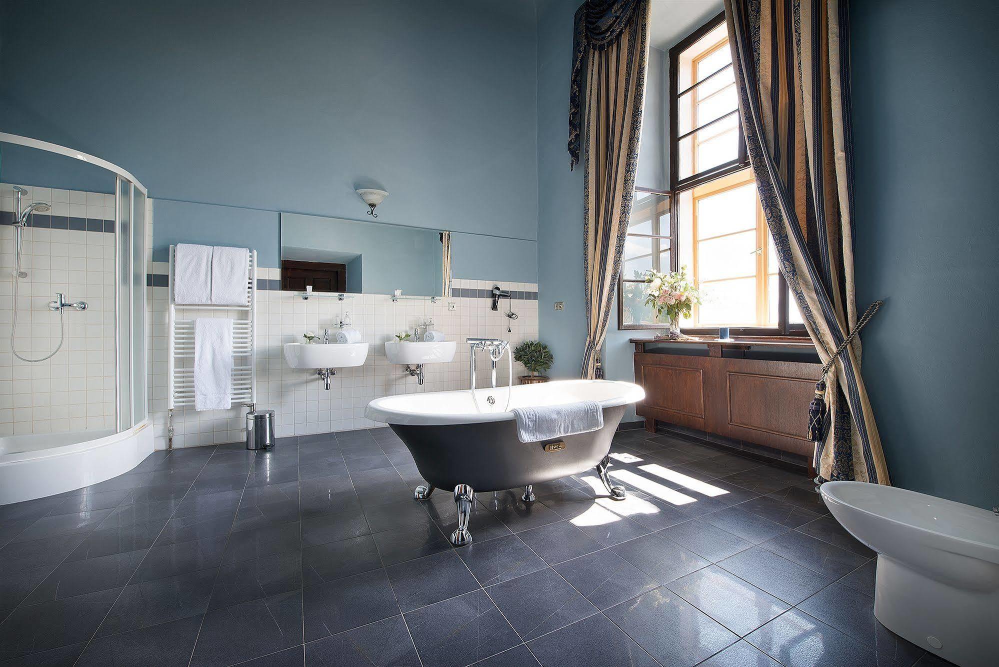 Chateau Loucen Garden Retreat Екстериор снимка